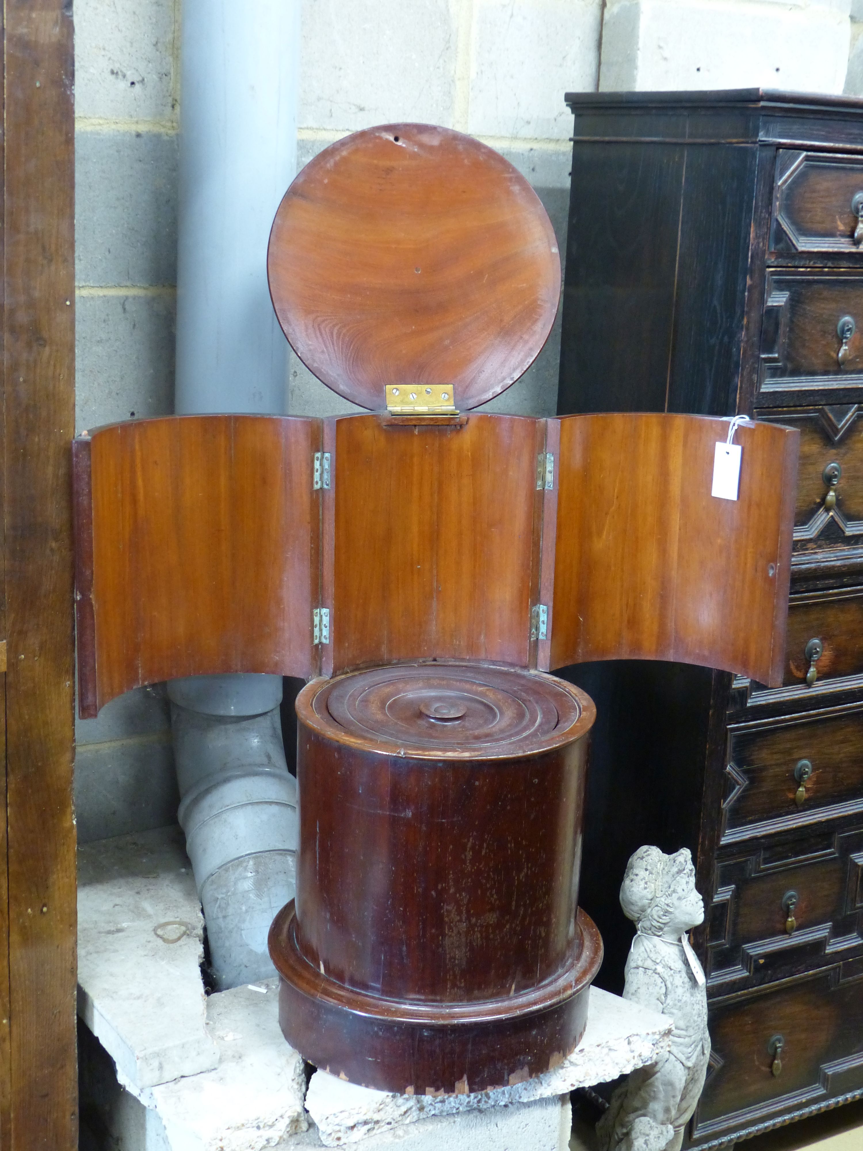 A Victorian mahogany cylindrical pot cupboard, diameter 38cm height 78cm